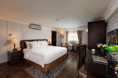 Dynastie 带阳台套房 — Hong Ngoc Dynastie Boutique Hotel & Spa